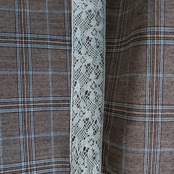 Intuitions Gray Plaid Lace Detail Pants Size 6 NWOT - Picture 11 of 16